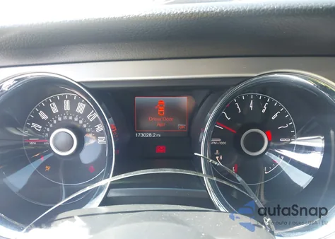 2014 Ford Mustang V6 Premium from USA, damaged, VIN 1ZVBP8AM4E5282462